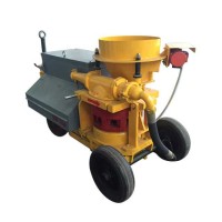 Wet shotcrete machine