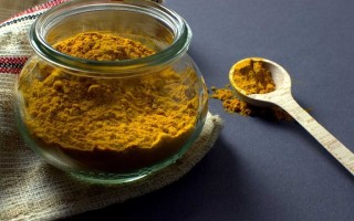 Turmeric powder