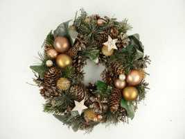 Natural pinecone wreath