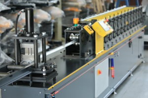 High-Tech Roller Shutter Profile Machine for Efficient Manufacturing
