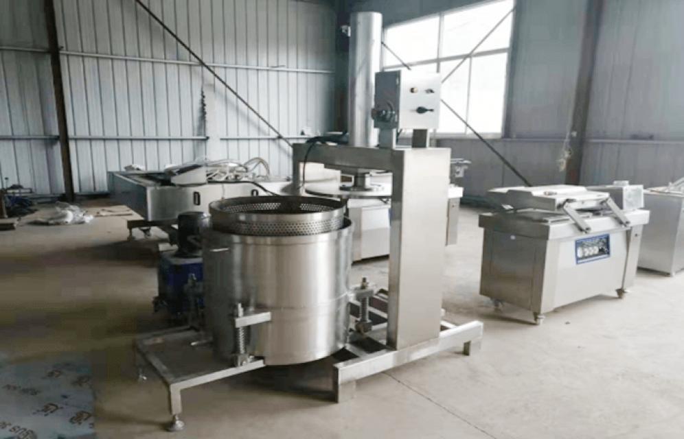 Cassava  hydraulic press in garri production