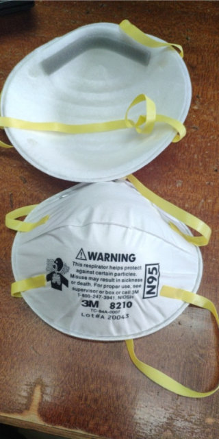 3M 8210 N95 MASK