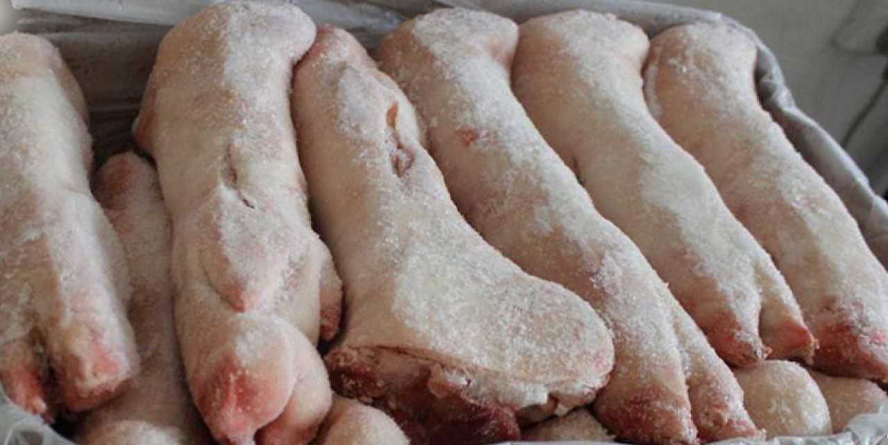 Frozen Pig Trotters/Feet From Russia